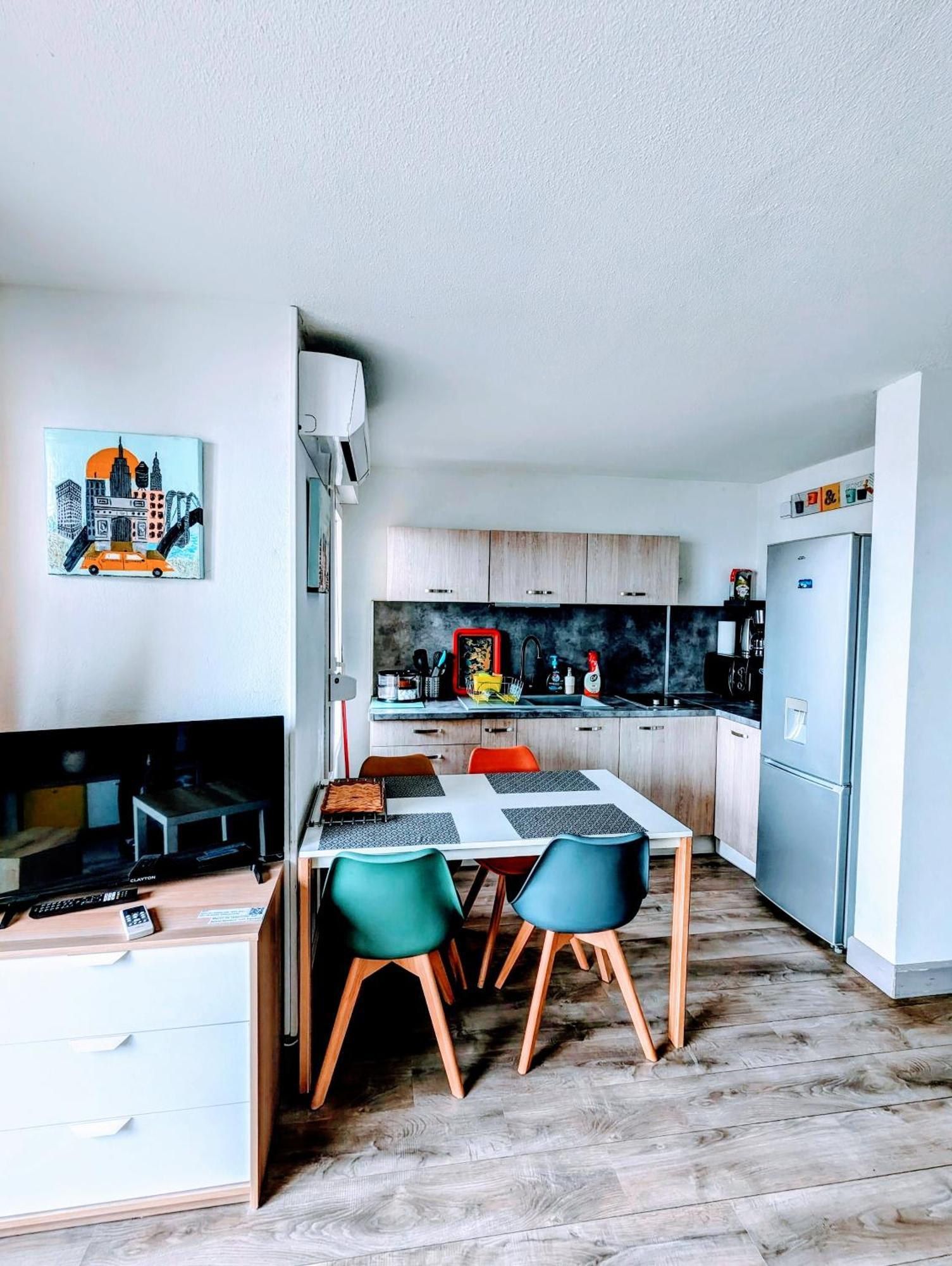 T2 Climatise Vue Sur Mer, Wifi, Piscine Et Parking Sète Zewnętrze zdjęcie